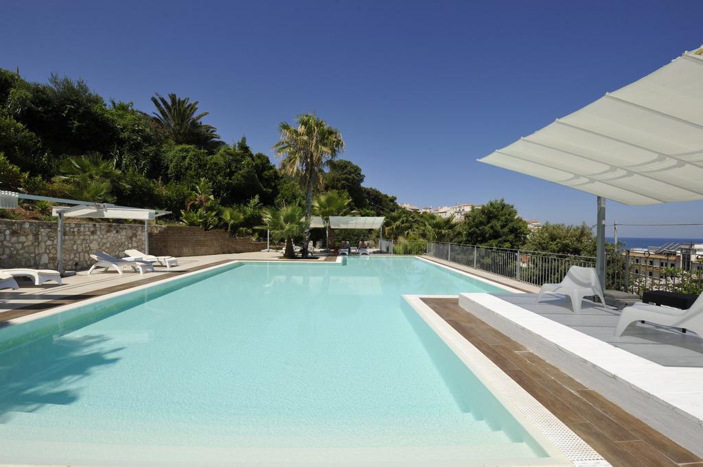 Albergo Villa Vittoria Rodi Garganico Εξωτερικό φωτογραφία