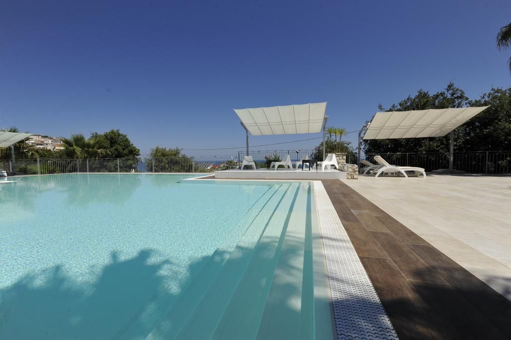 Albergo Villa Vittoria Rodi Garganico Εξωτερικό φωτογραφία