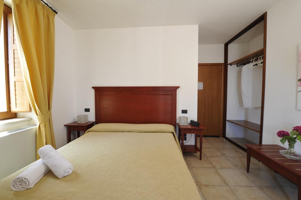 Albergo Villa Vittoria Rodi Garganico Εξωτερικό φωτογραφία