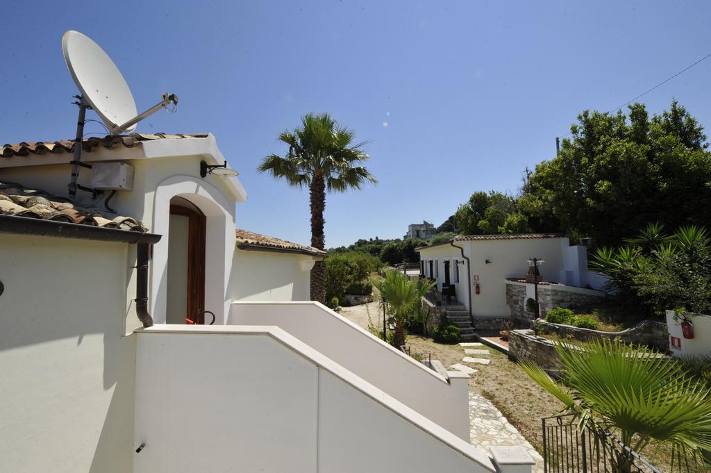 Albergo Villa Vittoria Rodi Garganico Εξωτερικό φωτογραφία