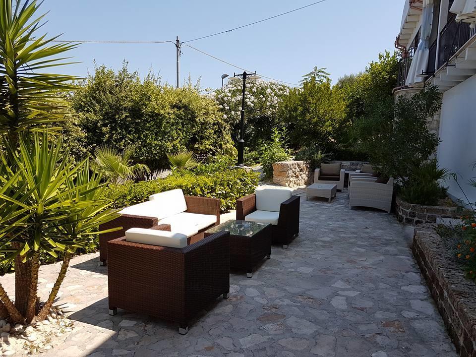 Albergo Villa Vittoria Rodi Garganico Εξωτερικό φωτογραφία