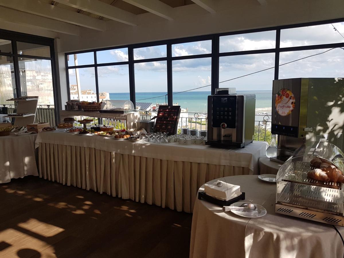 Albergo Villa Vittoria Rodi Garganico Εξωτερικό φωτογραφία