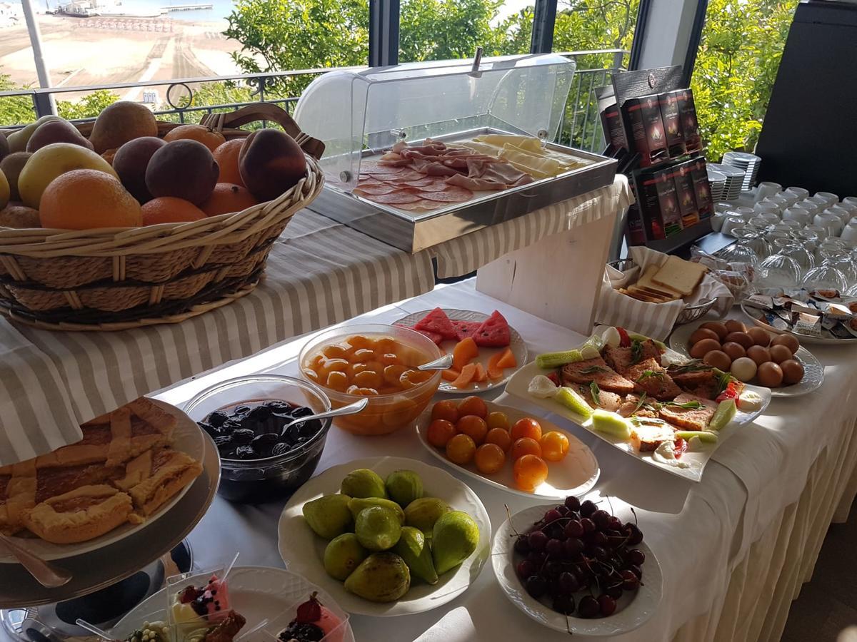 Albergo Villa Vittoria Rodi Garganico Εξωτερικό φωτογραφία